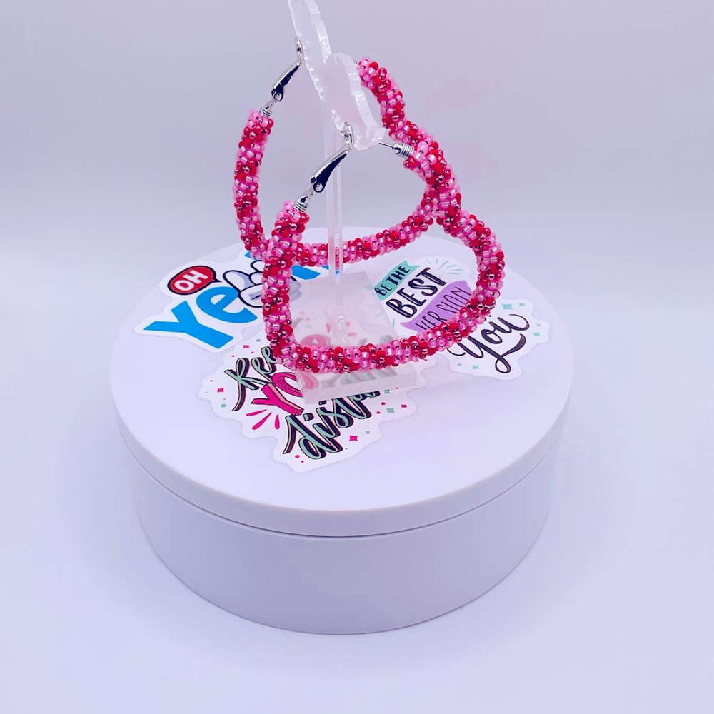 Heart hoops earrings